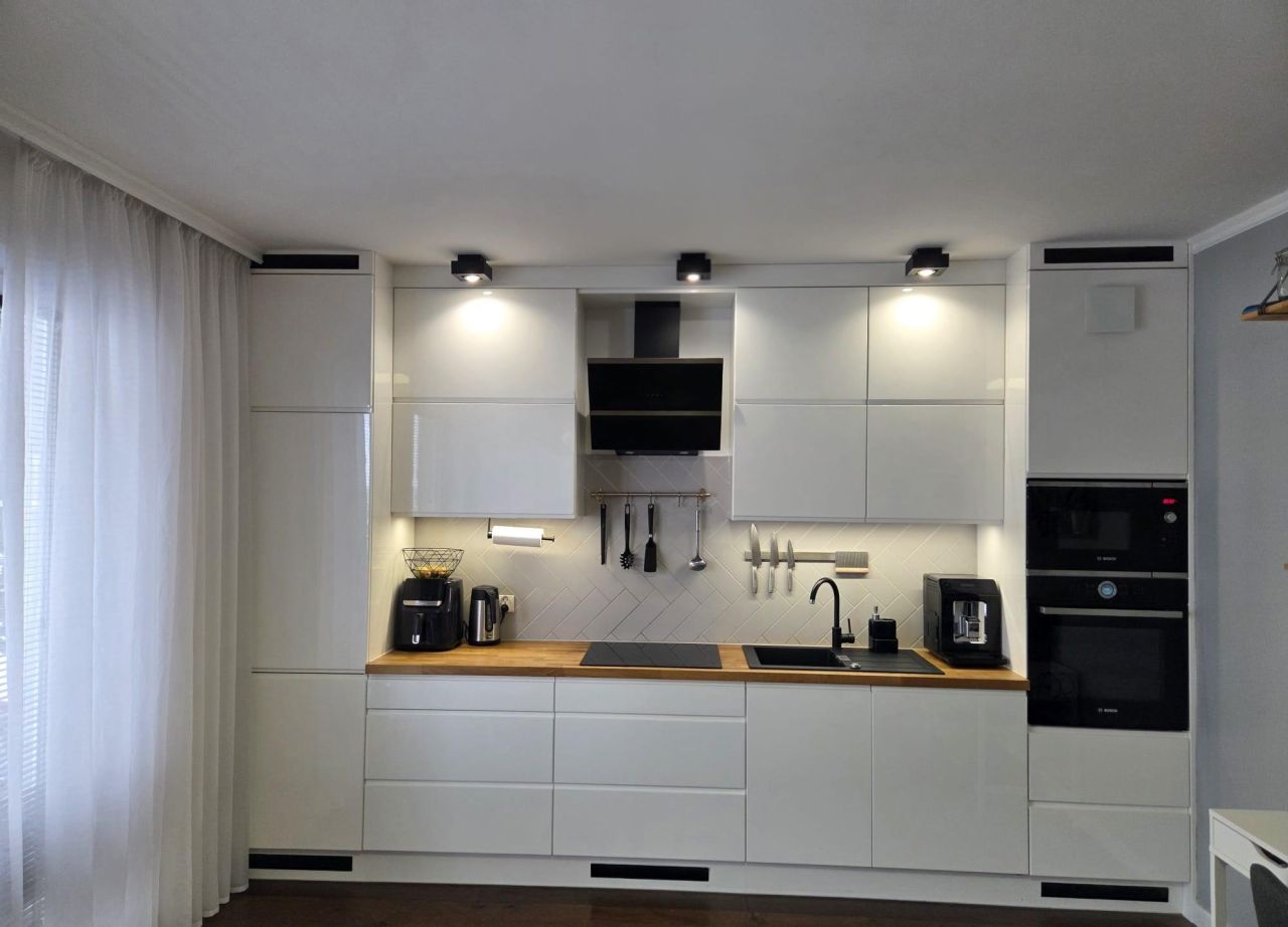 Mieszkanie 3-pokojowe Reda Centrum, ul. Morska. Zdjęcie 2