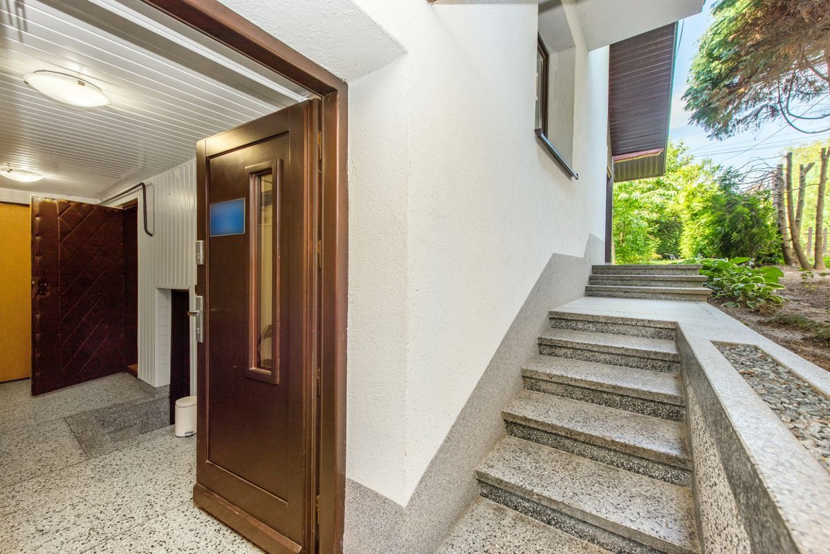 dom wolnostojący, 4 pokoje Wieliczka, ul. Różana. Zdjęcie 32