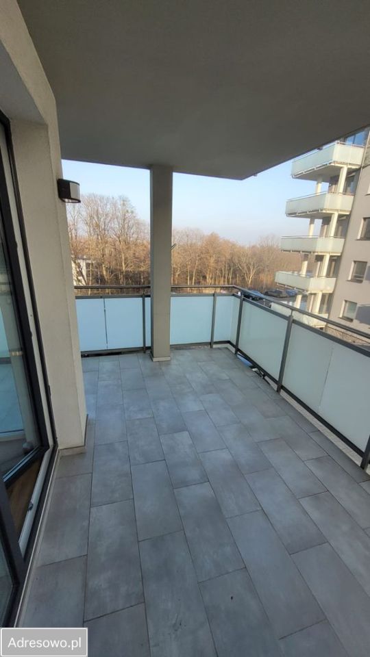 Mieszkanie 3-pokojowe Bielsko-Biała Stare Bielsko, ul. Sarni Stok. Zdjęcie 3