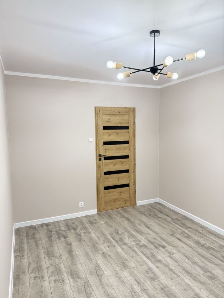 Mieszkanie 2-pokojowe Ostrowiec Świętokrzyski Rosochy. Zdjęcie 2