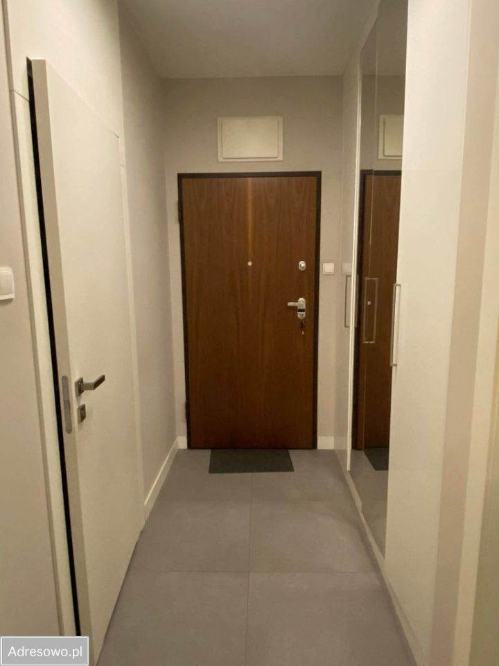 Mieszkanie 2-pokojowe Warszawa Praga-Południe. Zdjęcie 3