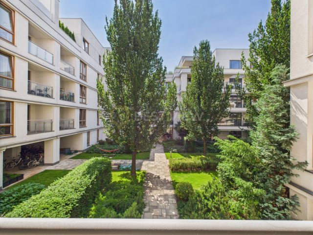 Mieszkanie 3-pokojowe Warszawa Wilanów, ul. Sarmacka. Zdjęcie 1