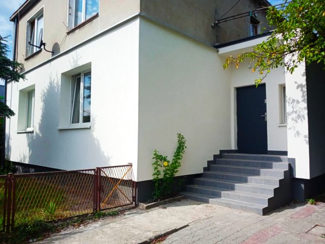 dom wolnostojący, 4 pokoje Bydgoszcz Jary, ul. Czerwonego Krzyża. Zdjęcie 1