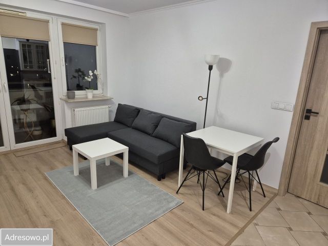 Mieszkanie 3-pokojowe Warszawa Białołęka, ul. Skarbka z Gór. Zdjęcie 1