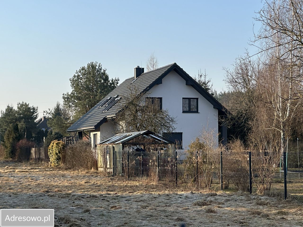 dom wolnostojący, 7 pokoi Koczargi Stare, ul. Wiśniowa. Zdjęcie 1
