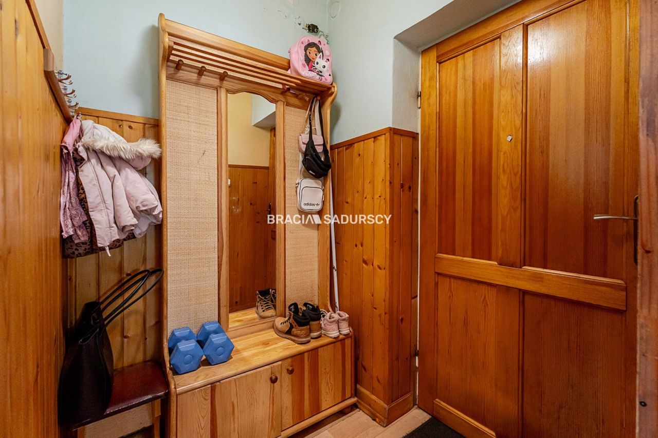 bliźniak, 5 pokoi Libertów, ul. Sportowców. Zdjęcie 15