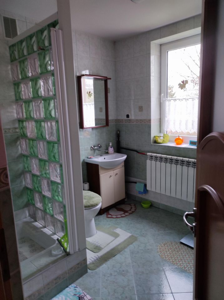 dom wolnostojący, 7 pokoi Kostrzeszyn Odrzywół. Zdjęcie 13