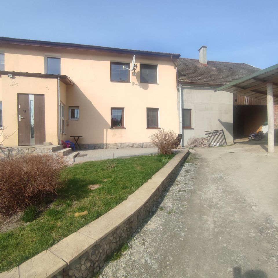 budynek wielorodzinny, 4 pokoje Szalejów Górny. Zdjęcie 1