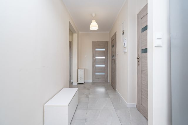 Mieszkanie 3-pokojowe Kalisz, ul. Prymasa Stefana Wyszyńskiego. Zdjęcie 3