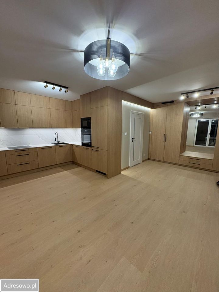 Mieszkanie 3-pokojowe Krzeptów. Zdjęcie 6