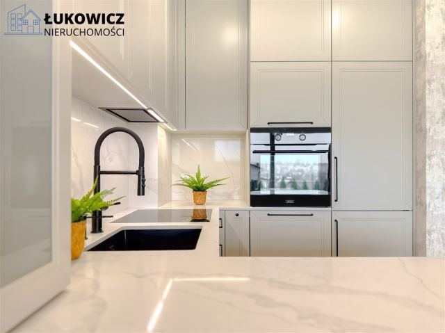 Mieszkanie 3-pokojowe Bielsko-Biała Stare Bielsko. Zdjęcie 4