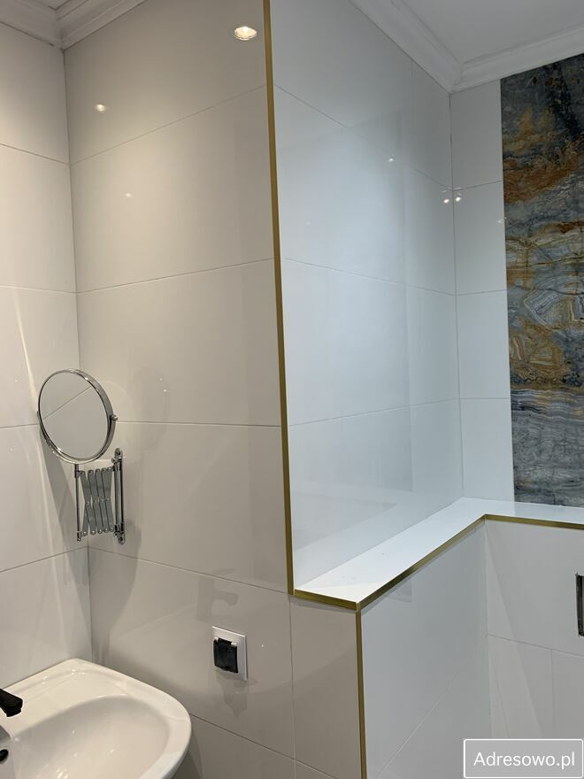 Mieszkanie 4-pokojowe Skierniewice, ul. Mikołaja Kopernika. Zdjęcie 3