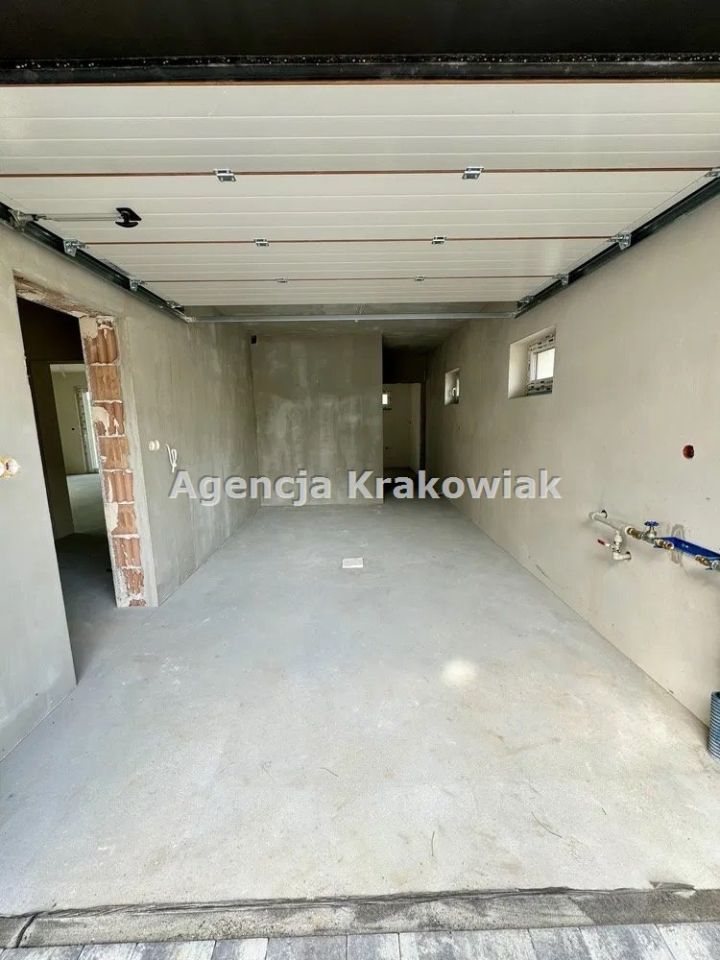 dom wolnostojący, 4 pokoje Niepołomice. Zdjęcie 9