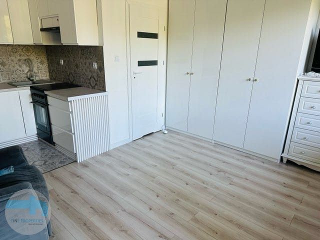 dom wolnostojący, 10 pokoi Jabłonna. Zdjęcie 19