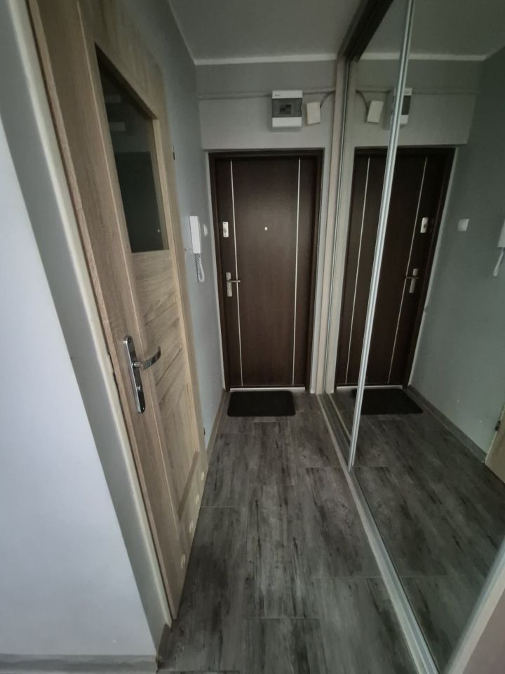 Mieszkanie 2-pokojowe Łódź Dąbrowa, ul. Poli Gojawiczyńskiej. Zdjęcie 4