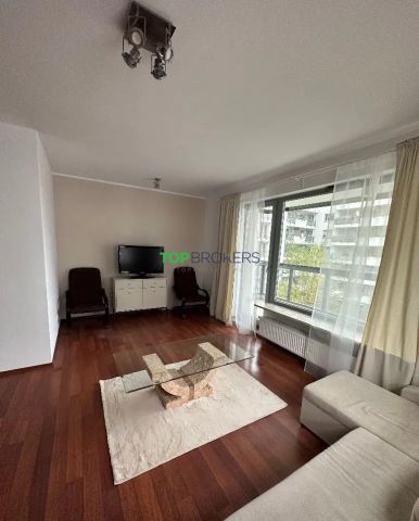 Mieszkanie 2-pokojowe Warszawa Praga-Południe, ul. Jana Nowaka-Jeziorańskiego. Zdjęcie 1