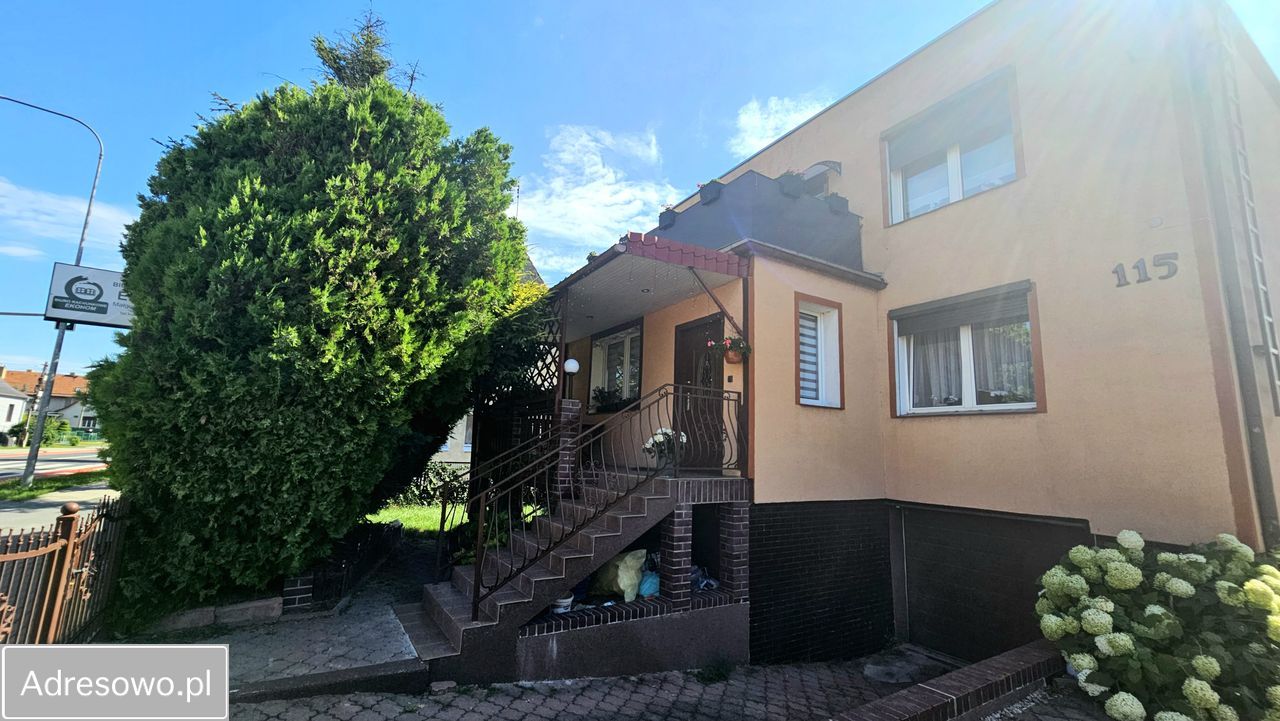 dom wolnostojący, 4 pokoje Międzyrzecz, ul. Mieszka I. Zdjęcie 1