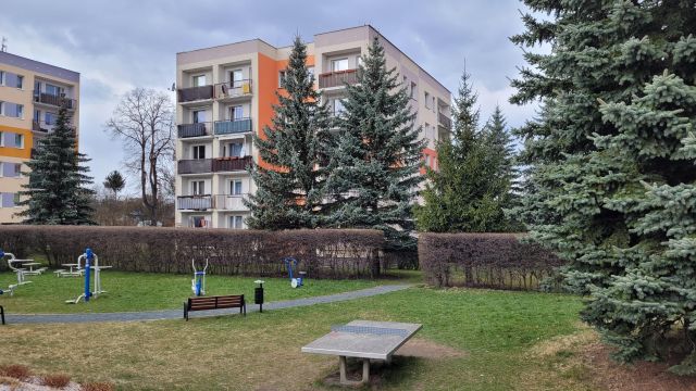 Mieszkanie 3-pokojowe Jelenia Góra Centrum, ul. Konstantego Ildefonsa Gałczyńskiego. Zdjęcie 1