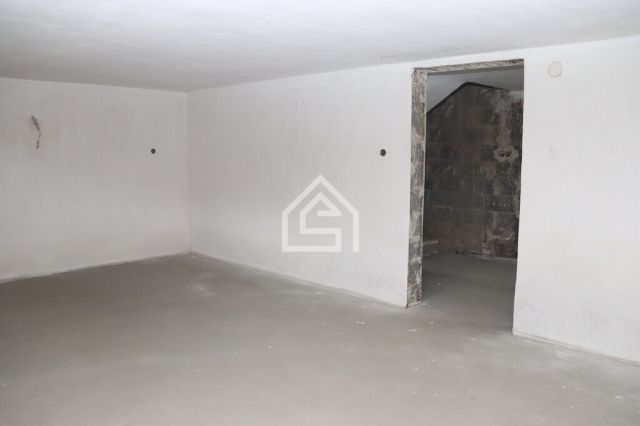 dom wolnostojący, 5 pokoi Kłaj. Zdjęcie 20