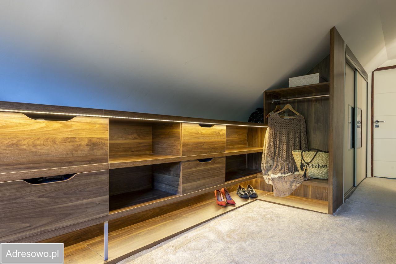 dom wolnostojący, 5 pokoi Sulejówek, ul. Trakt Brzeski. Zdjęcie 12