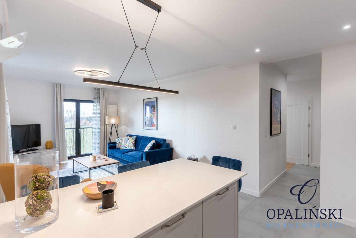 Mieszkanie 4-pokojowe Krasne. Zdjęcie 4