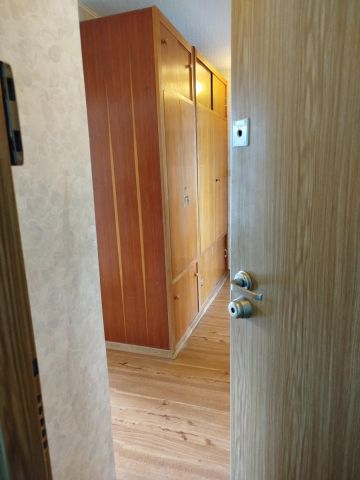 Mieszkanie 3-pokojowe Jelenia Góra Zabobrze, ul. Zygmunta Noskowskiego. Zdjęcie 9