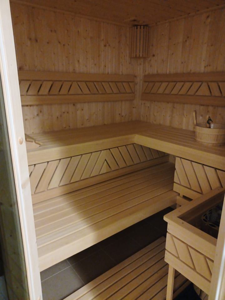 dom wolnostojący, 5 pokoi Obórki. Zdjęcie 5