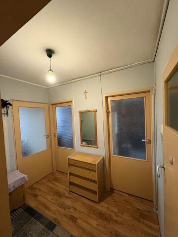 Mieszkanie 3-pokojowe Łódź Dąbrowa, ul. Władysława Broniewskiego. Zdjęcie 6