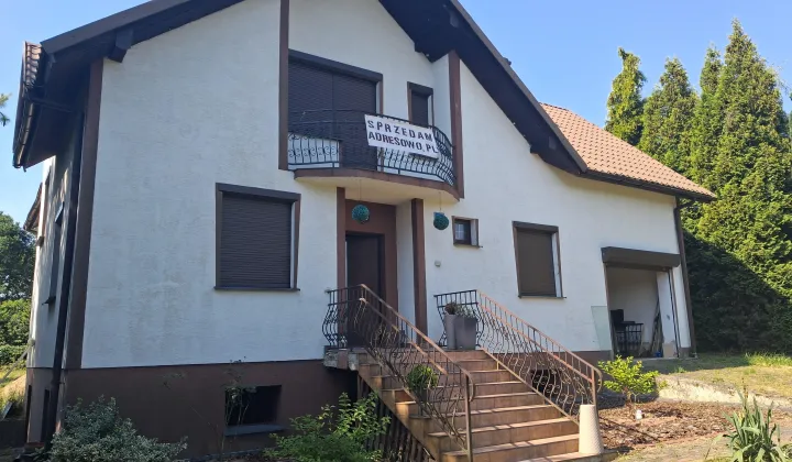 dom wolnostojący, 5 pokoi Bęczyn Góra, ul. Leśna