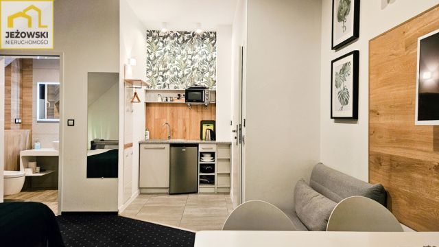 dom, 6 pokoi Janowiec. Zdjęcie 11