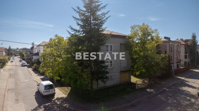 dom wolnostojący, 4 pokoje Tarnów, ul. Franciszka Kleeberga. Zdjęcie 14
