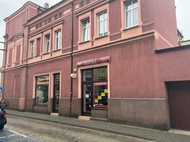 Lokal Ostrzeszów, pl. Plac Rynek. Zdjęcie 7