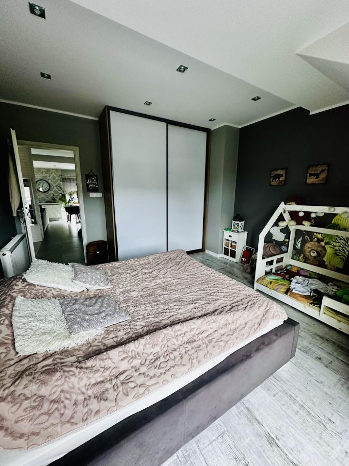 Mieszkanie 4-pokojowe Krotoszyn, os. Księżycowe. Zdjęcie 5