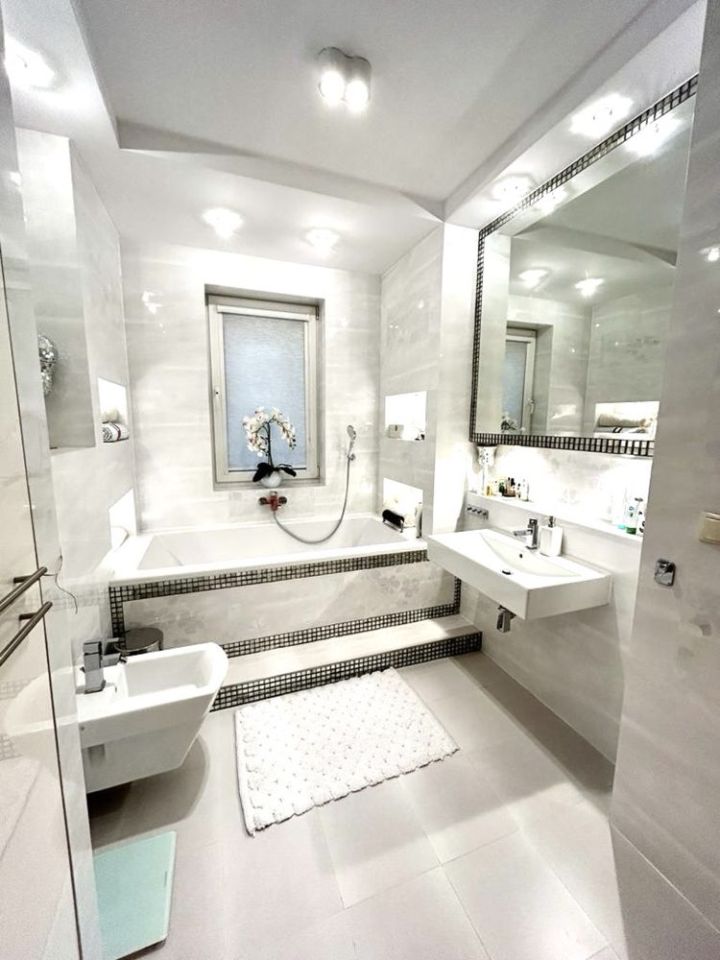 Mieszkanie 3-pokojowe Ząbki. Zdjęcie 3