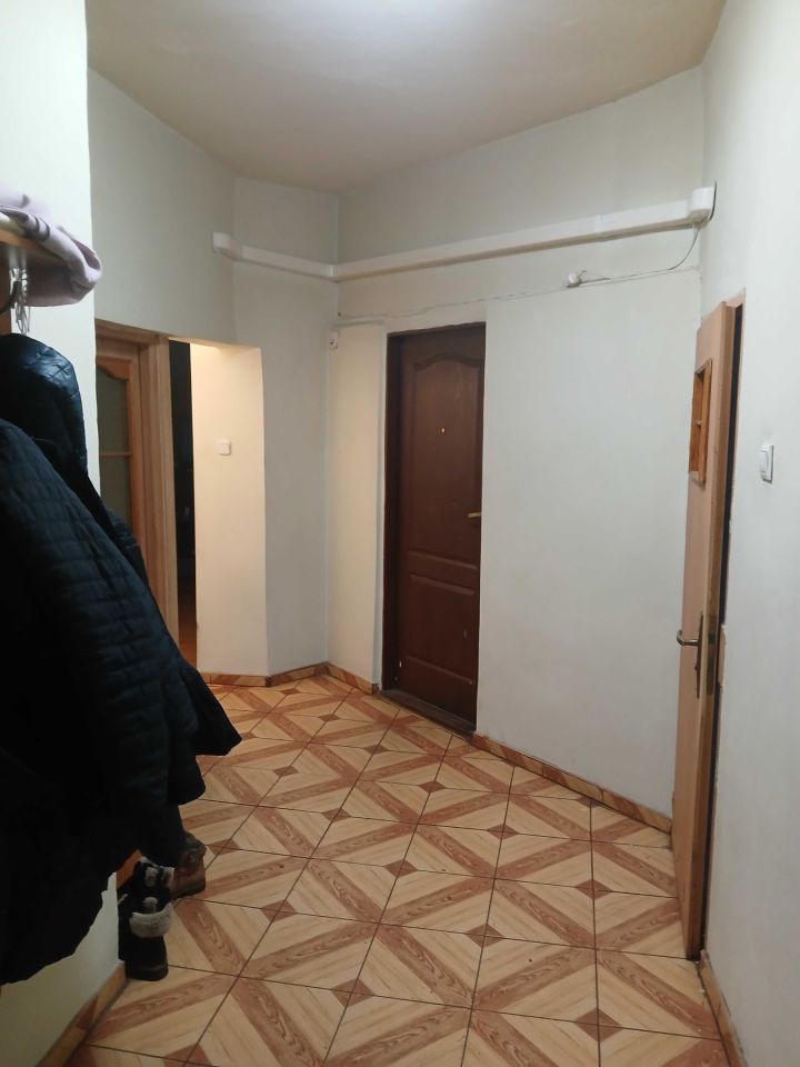 Mieszkanie 3-pokojowe Brody. Zdjęcie 6