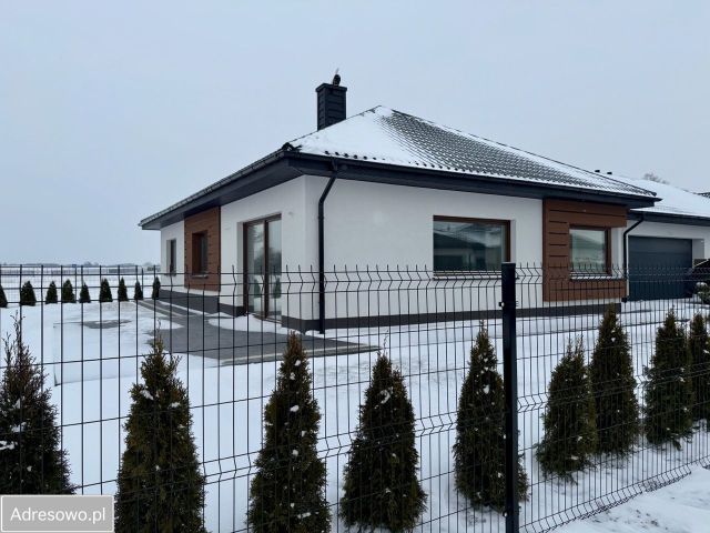 bliźniak, 4 pokoje Tomaszowice-Kolonia. Zdjęcie 1