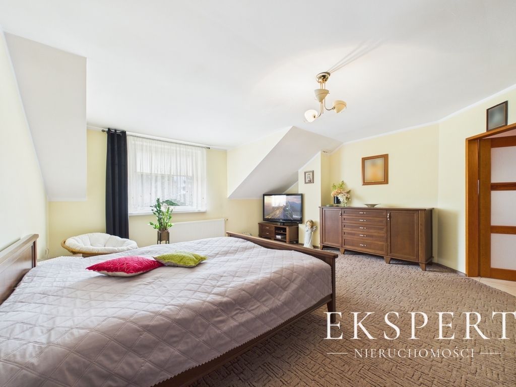 dom wolnostojący, 7 pokoi Biesiekierz. Zdjęcie 13