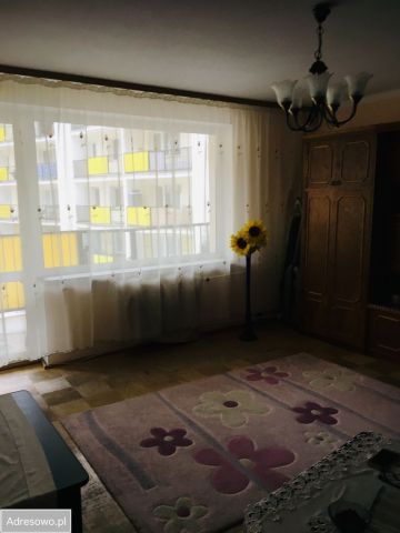 Mieszkanie 3-pokojowe Ełk, ul. ks. Jerzego Popiełuszki. Zdjęcie 1