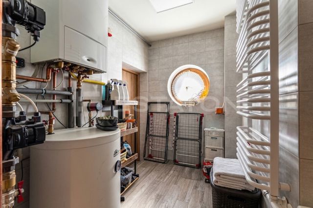 dom wolnostojący, 6 pokoi Kamionka. Zdjęcie 32