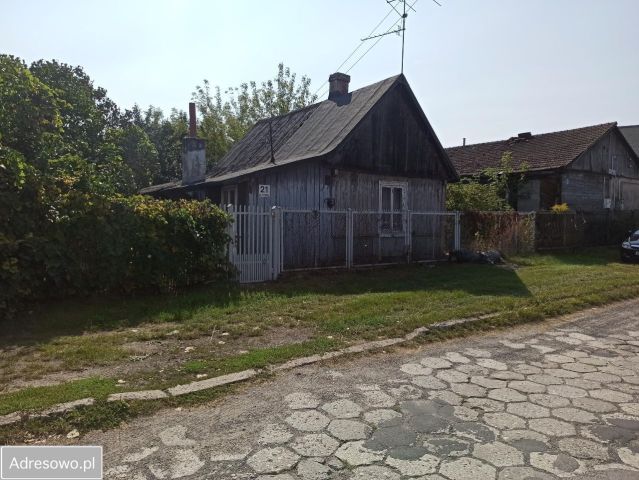 dom wolnostojący, 2 pokoje Radom Zamłynie, ul. Topiel. Zdjęcie 1