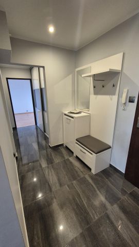 Mieszkanie 3-pokojowe Sosnowiec Zagórze, ul. Bohaterów Monte Cassino. Zdjęcie 1