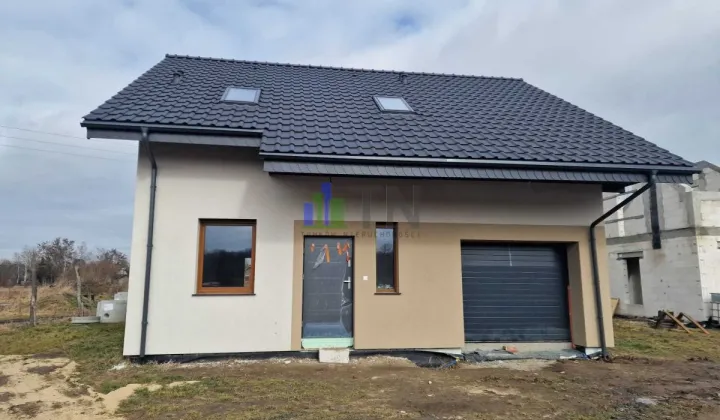 dom, 4 pokoje Gajków