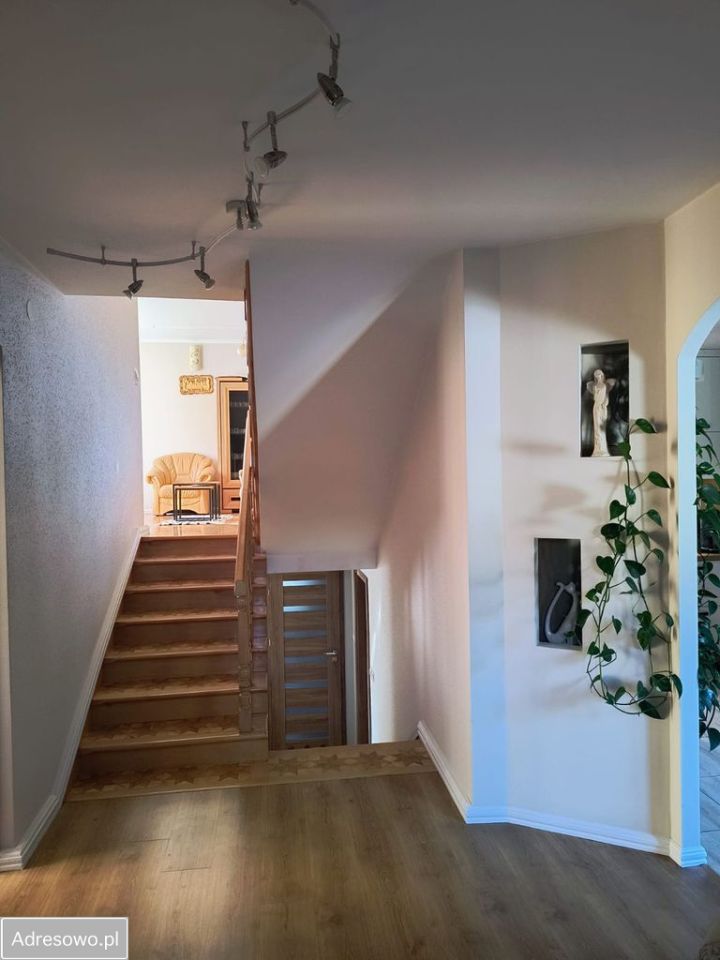 dom wolnostojący Świrna. Zdjęcie 13