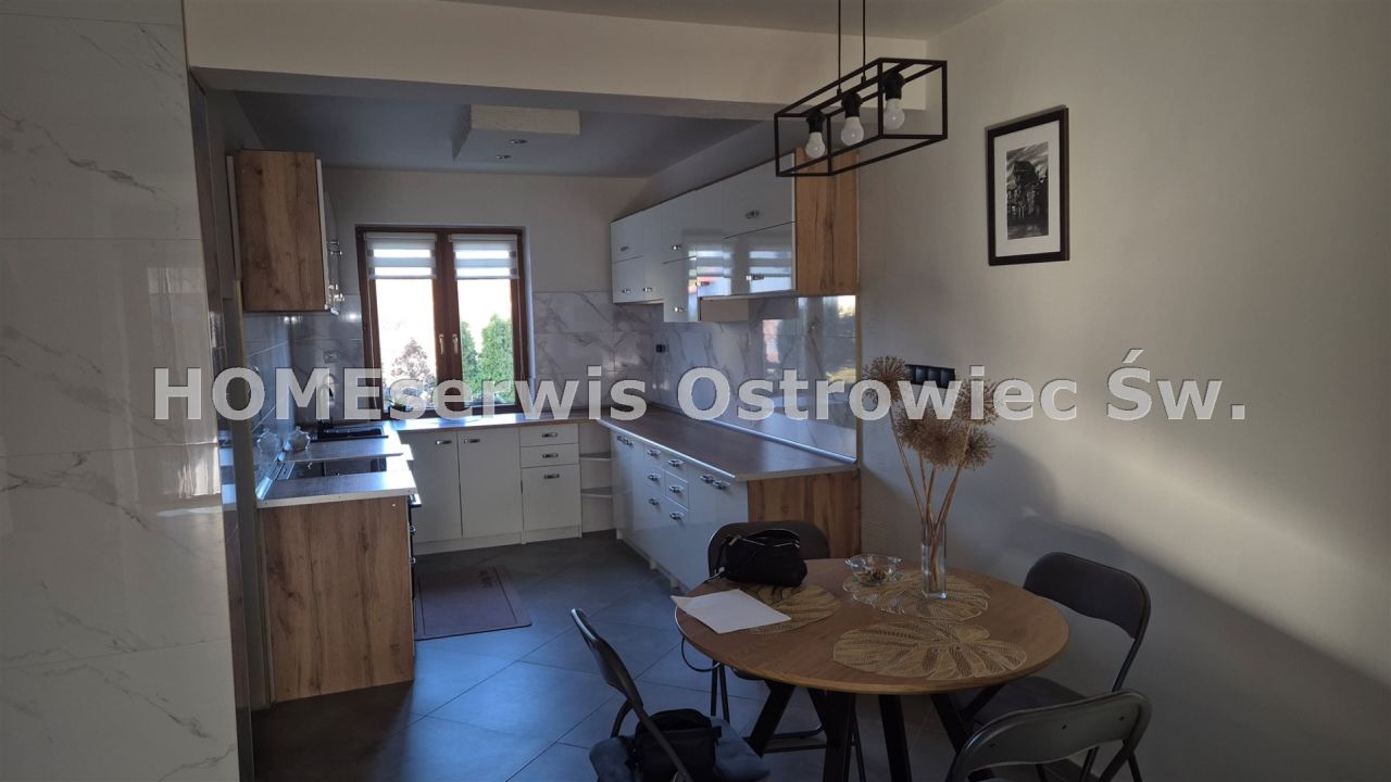 dom wolnostojący, 4 pokoje Ostrowiec Świętokrzyski Centrum. Zdjęcie 5