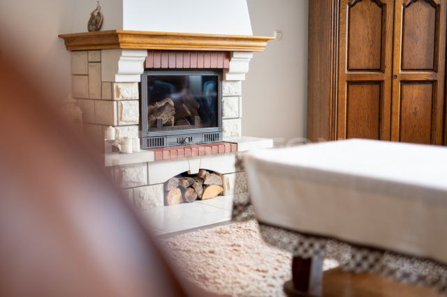 dom wolnostojący, 6 pokoi Strażów. Zdjęcie 5