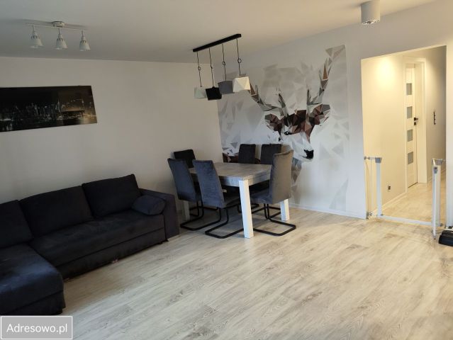 Mieszkanie 3-pokojowe Pabianice Bugaj, ul. Bracka. Zdjęcie 1