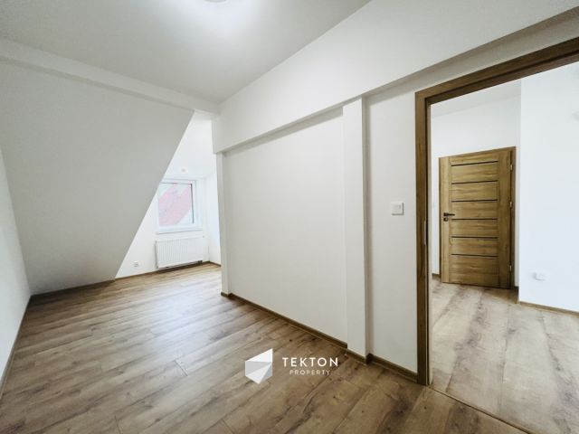 Mieszkanie 4-pokojowe Ostróda, ul. Grunwaldzka. Zdjęcie 4