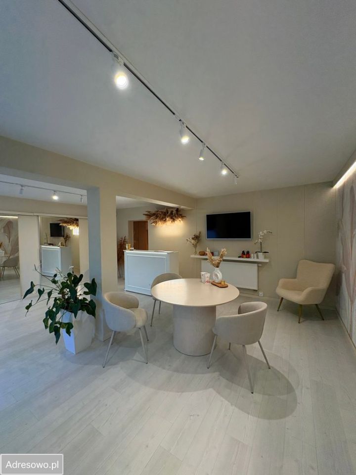 Lokal Gdynia Mały Kack, ul. Wzgórze Bernadowo. Zdjęcie 5