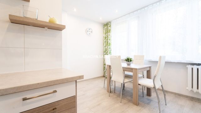 Mieszkanie 3-pokojowe Kraków Mistrzejowice, os. Piastów. Zdjęcie 26