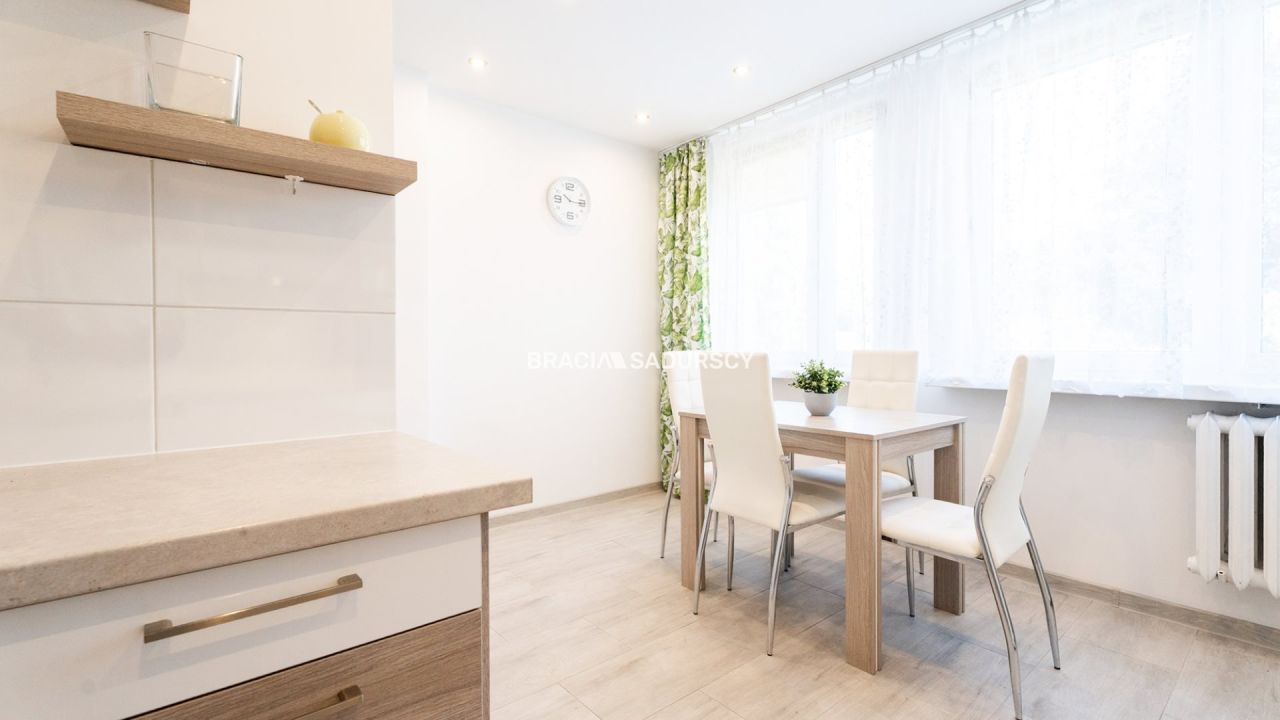 Mieszkanie 3-pokojowe Kraków Mistrzejowice, os. Piastów. Zdjęcie 26